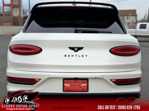 Arctica 2021 Bentley Bentayga Speed