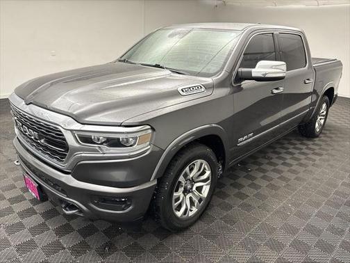 2022 RAM 1500 Limited Crew Cab 4x4 57' Box