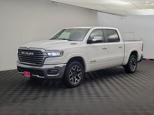 2025 RAM 1500 Laramie Crew Cab 4x4 57' Box