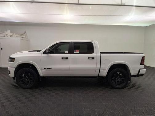 2025 RAM 1500 Laramie Crew Cab 4x4 57' Box