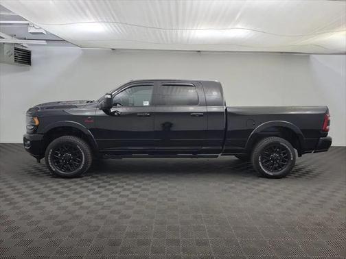 2023 RAM 3500 Limited Mega Cab 4x4 64' Box