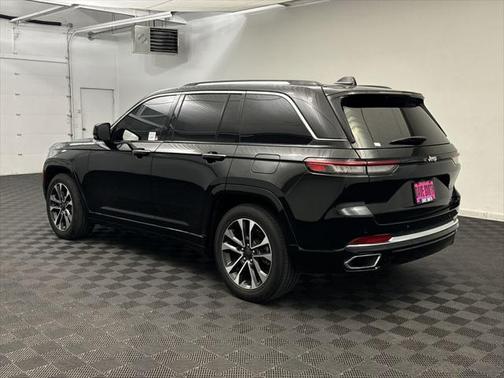 2023 Jeep Grand Cherokee Overland 4x4