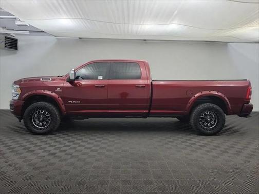 2023 RAM 3500 Laramie Crew Cab 4x4 8 Box