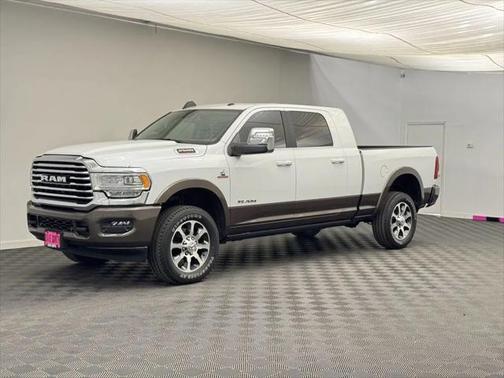 2024 RAM 2500 Limited Longhorn Crew Cab 4x4 8 Box