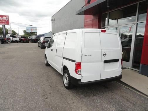 2019 Nissan NV200 S