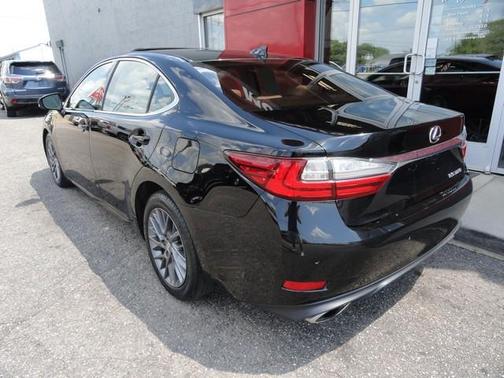 2017 Lexus ES 350