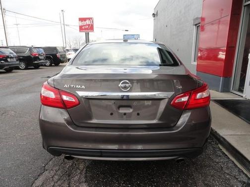 2017 Nissan Altima SL