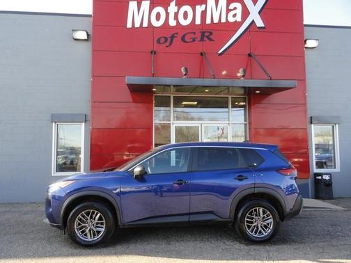 2022 Nissan Rogue S