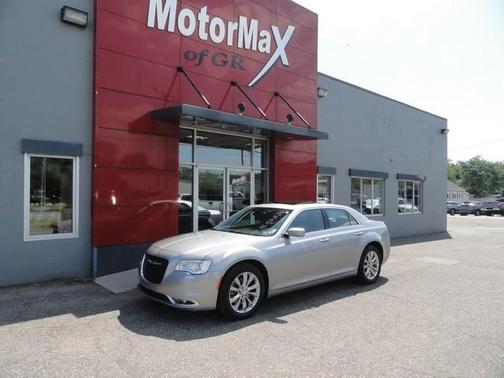 2015 Chrysler 300 Limited