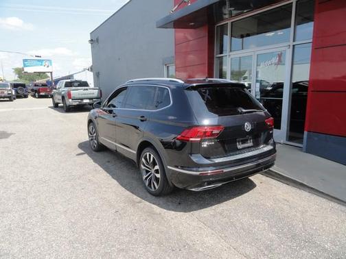 2019 Volkswagen Tiguan 2.0T SEL Premium R-Line