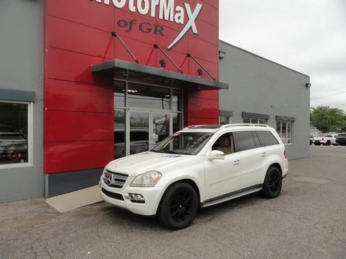 White 2011 Mercedes-Benz GL-Class GL 450 4MATIC
