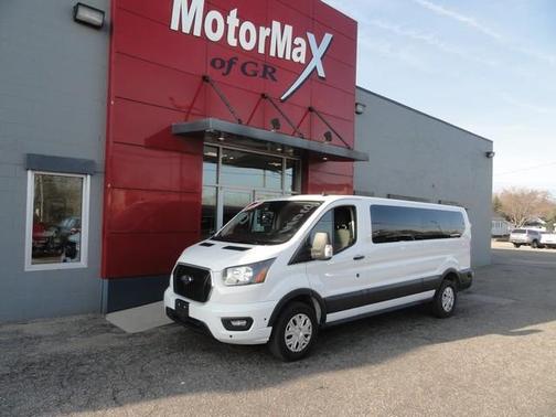 2024 Ford Transit-350 XLT