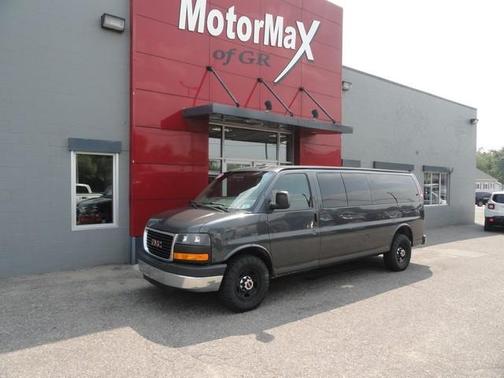 2016 GMC Savana 3500 LT w/1LT