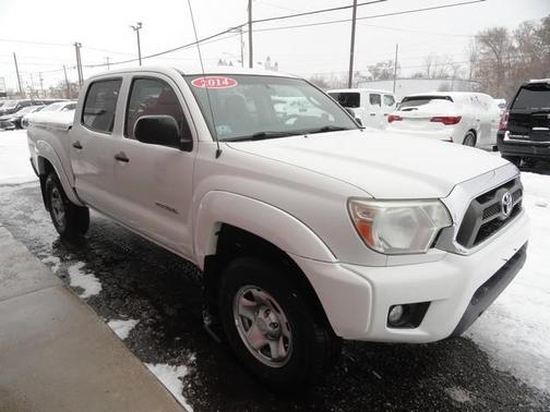2014 Toyota Tacoma 