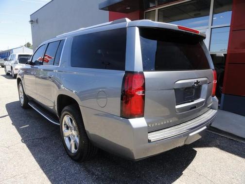 Gray 2020 Chevrolet Suburban Premier