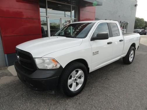 2018 RAM 1500 ST