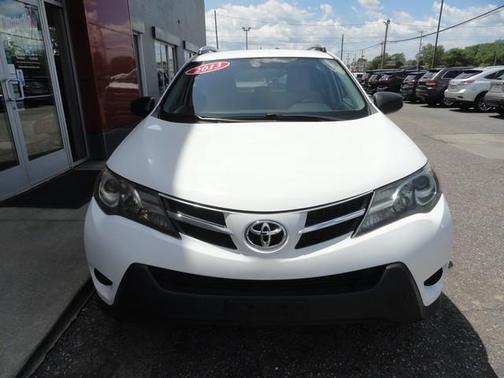 White 2013 Toyota RAV4 LE