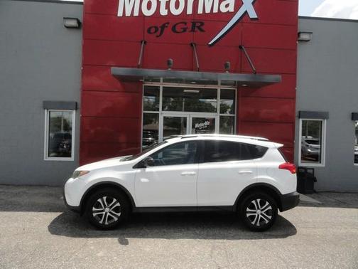 White 2013 Toyota RAV4 LE