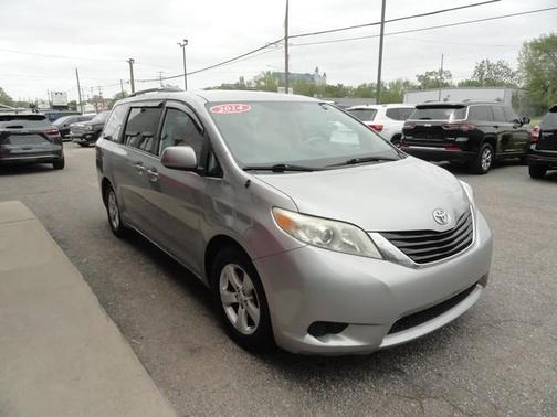 2014 Toyota Sienna