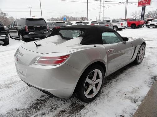 2008 Saturn Sky 