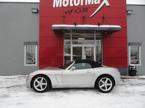 2008 Saturn Sky 