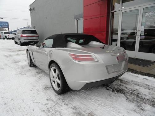 2008 Saturn Sky 