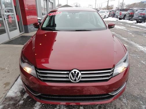 2015 Volkswagen Passat SE