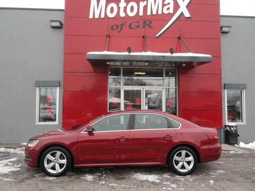 2015 Volkswagen Passat SE