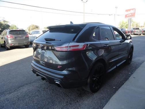 2019 Ford Edge ST