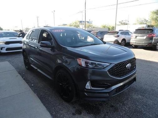 2019 Ford Edge ST
