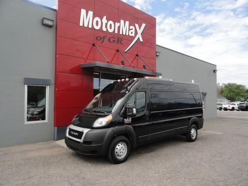 Black 2021 RAM ProMaster 2500 High Roof