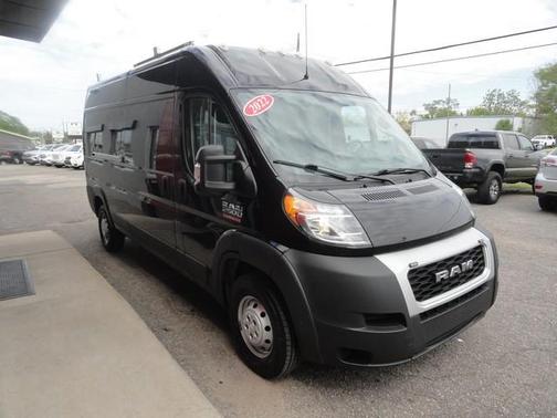 Black 2021 RAM ProMaster 2500 High Roof