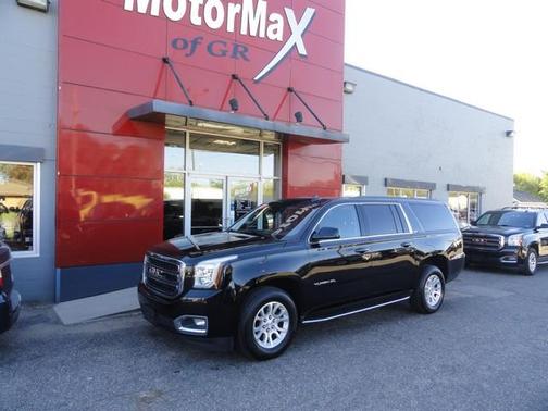 2017 GMC Yukon XL SLT