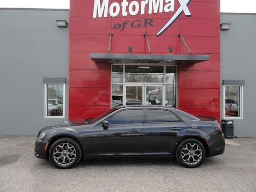Gray 2016 Chrysler 300 S
