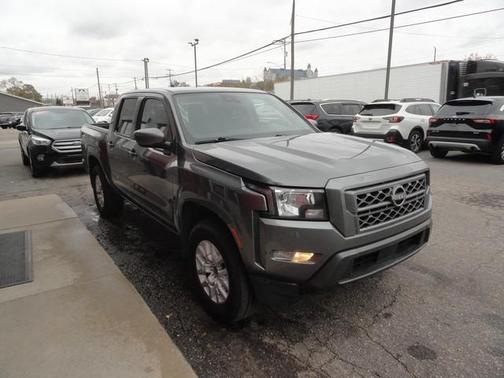 2022 Nissan Frontier SV