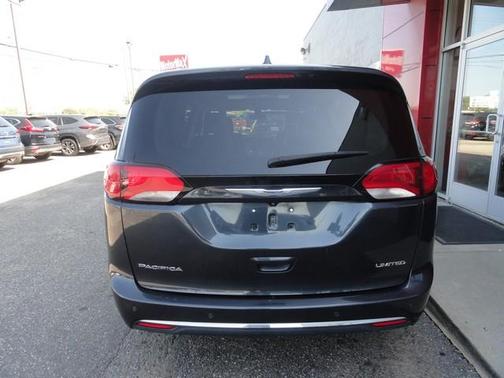2020 Chrysler Pacifica Limited