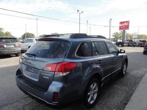 2013 Subaru Outback 2.5i Limited