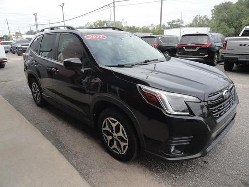 Crystal Black Silica 2022 Subaru Forester Premium