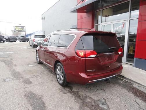 2019 Chrysler Pacifica Limited