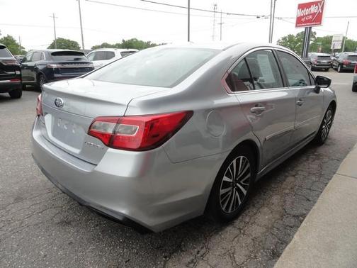2018 Subaru Legacy 2.5i