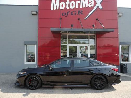 2020 Toyota Avalon TRD
