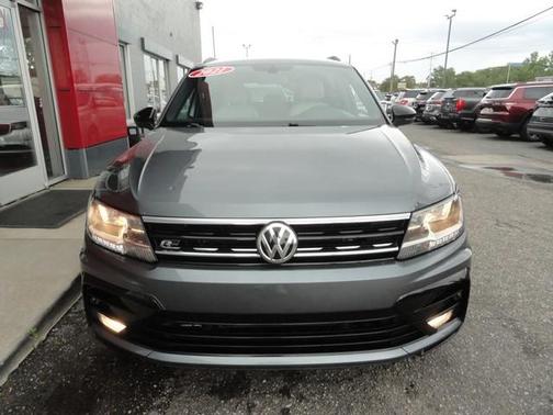 2021 Volkswagen Tiguan 2.0T SE R-Line Black