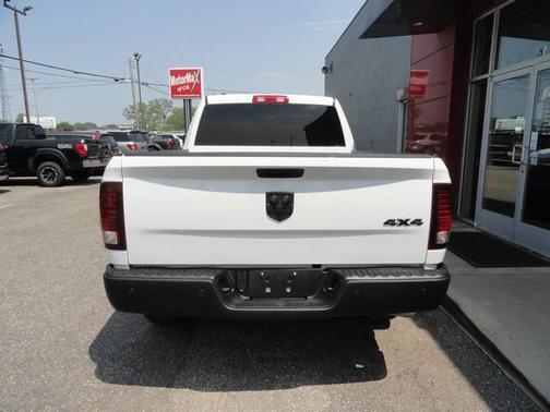 2022 RAM 1500 Classic SLT