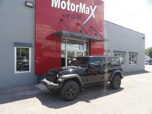 Black 2022 Jeep Wrangler Unlimited Sport