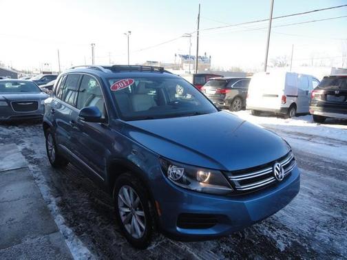 2017 Volkswagen Tiguan 2.0T Wolfsburg Edition