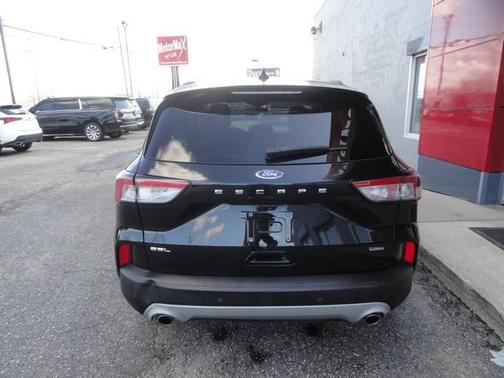 Black 2021 Ford Escape PHEV SEL