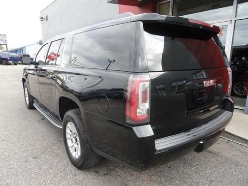 2016 GMC Yukon XL SLT