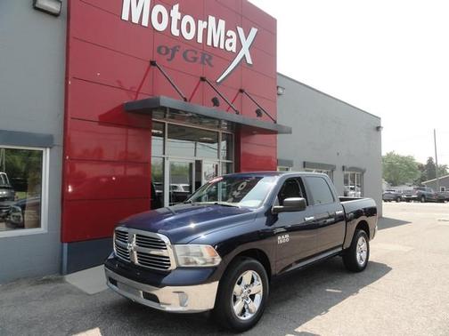 2014 RAM 1500 SLT