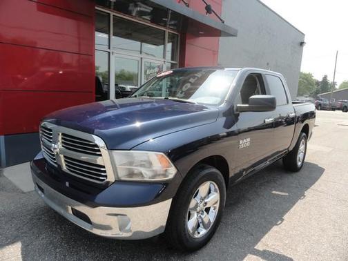 2014 RAM 1500 SLT