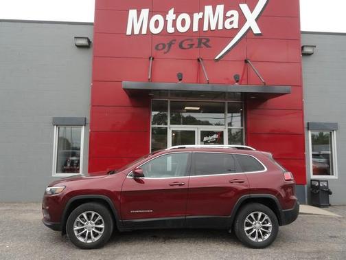Red 2021 Jeep Cherokee Latitude Lux